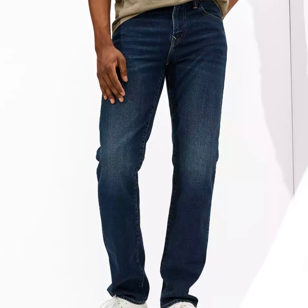 NWOT Men’s AE Original Straight Jeans